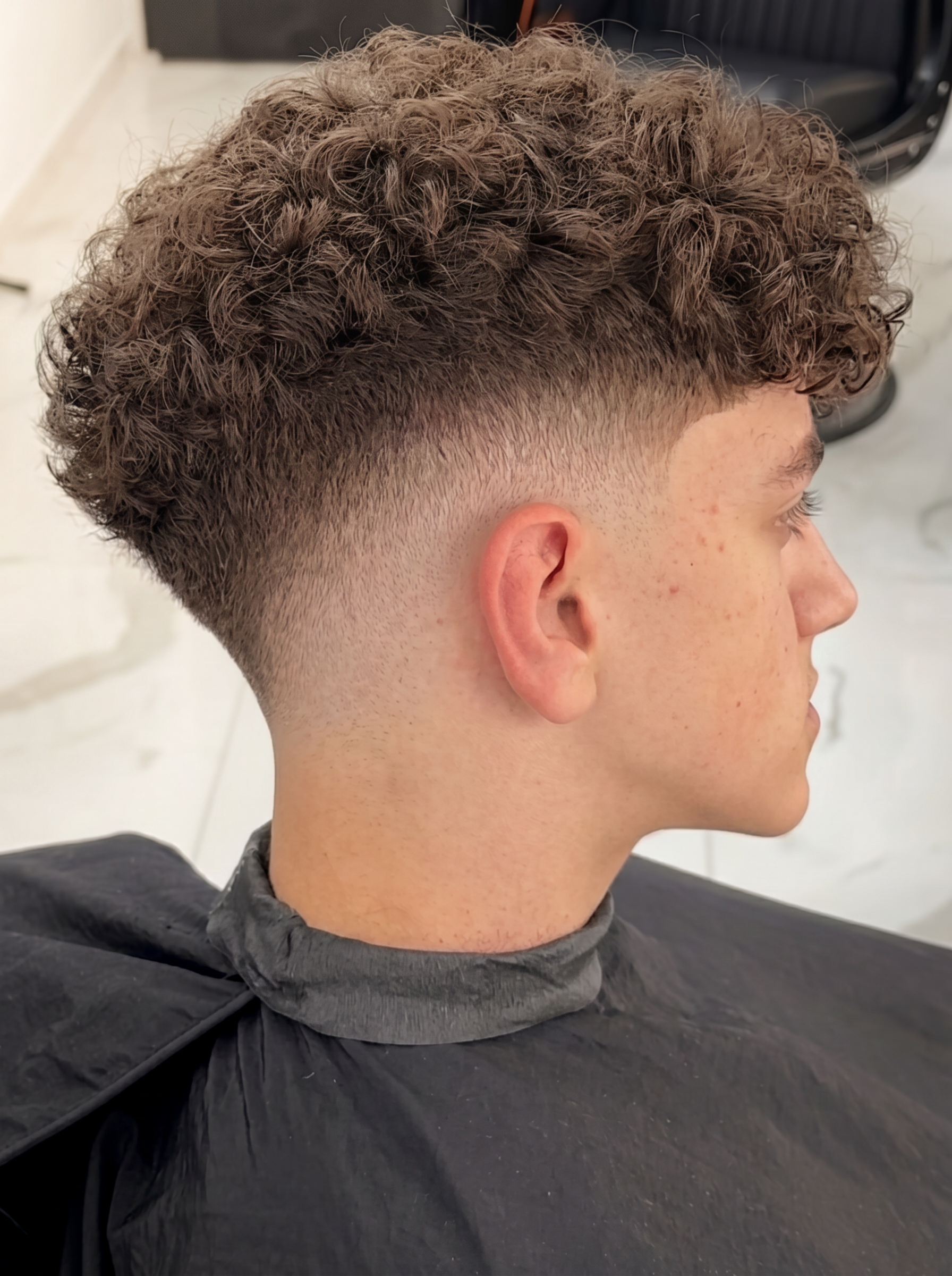 Kıvırcık üst — drop fade